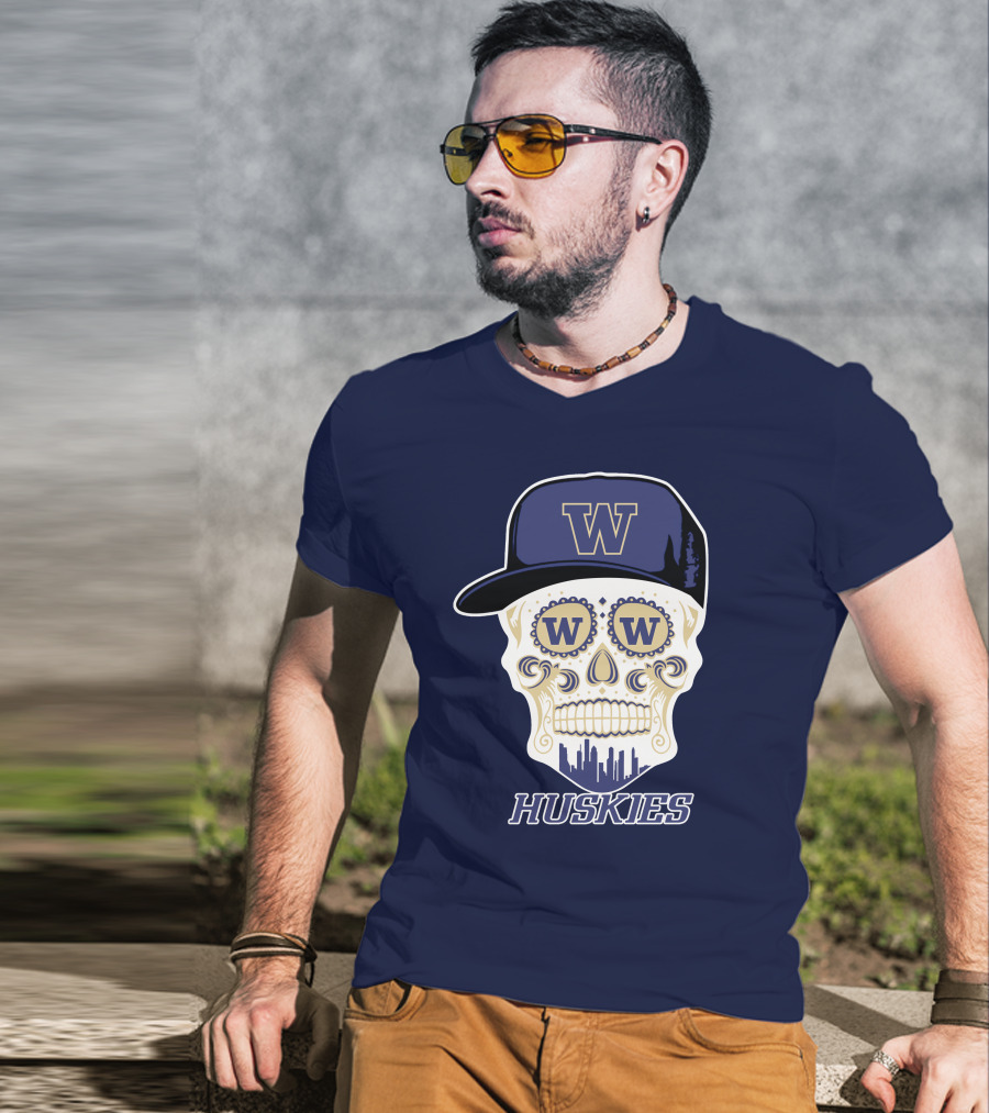 W Huskies Skull W Baseball Cap T-Shirt
