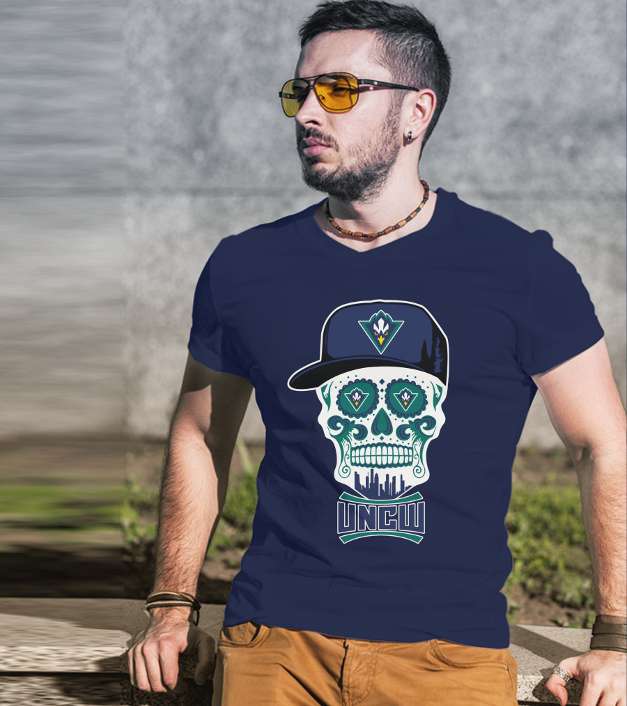 Uncw Seahawks Sugar Skull With Hat T-Shirt