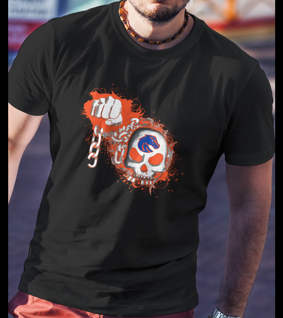 Fist And Skull Chains Boise State Broncos T-Shirt