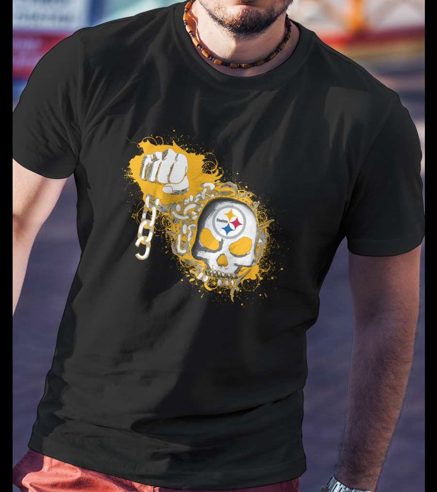 Pittsburgh Steelers Skull Fist Chain T-Shirt