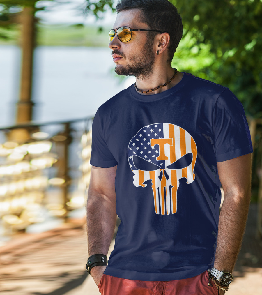 Tennessee Volunteers The Punisher American Flag Skull Icon T T-Shirt