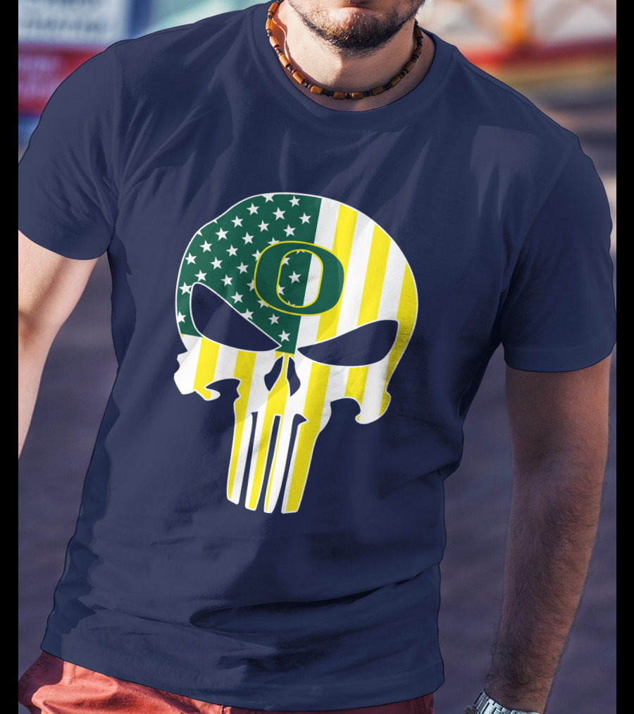 Oregon Ducks Punisher Skull American Flag T-Shirt