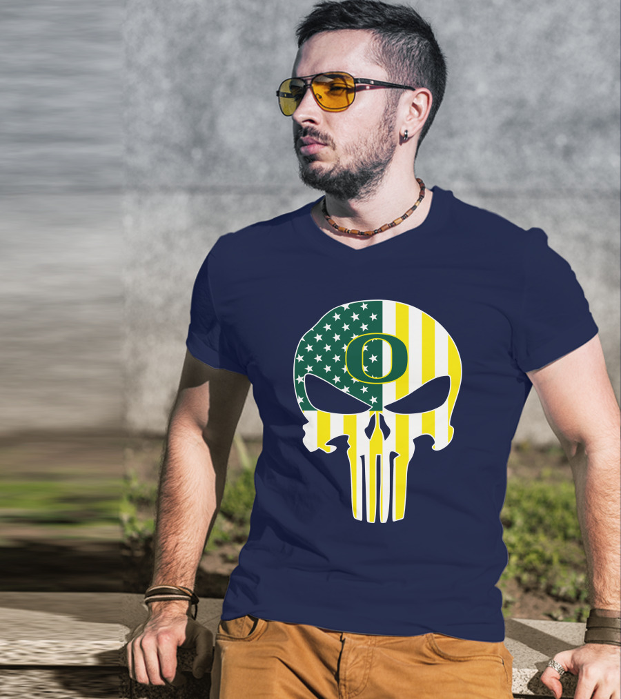 Oregon Ducks Punisher Skull American Flag T-Shirt