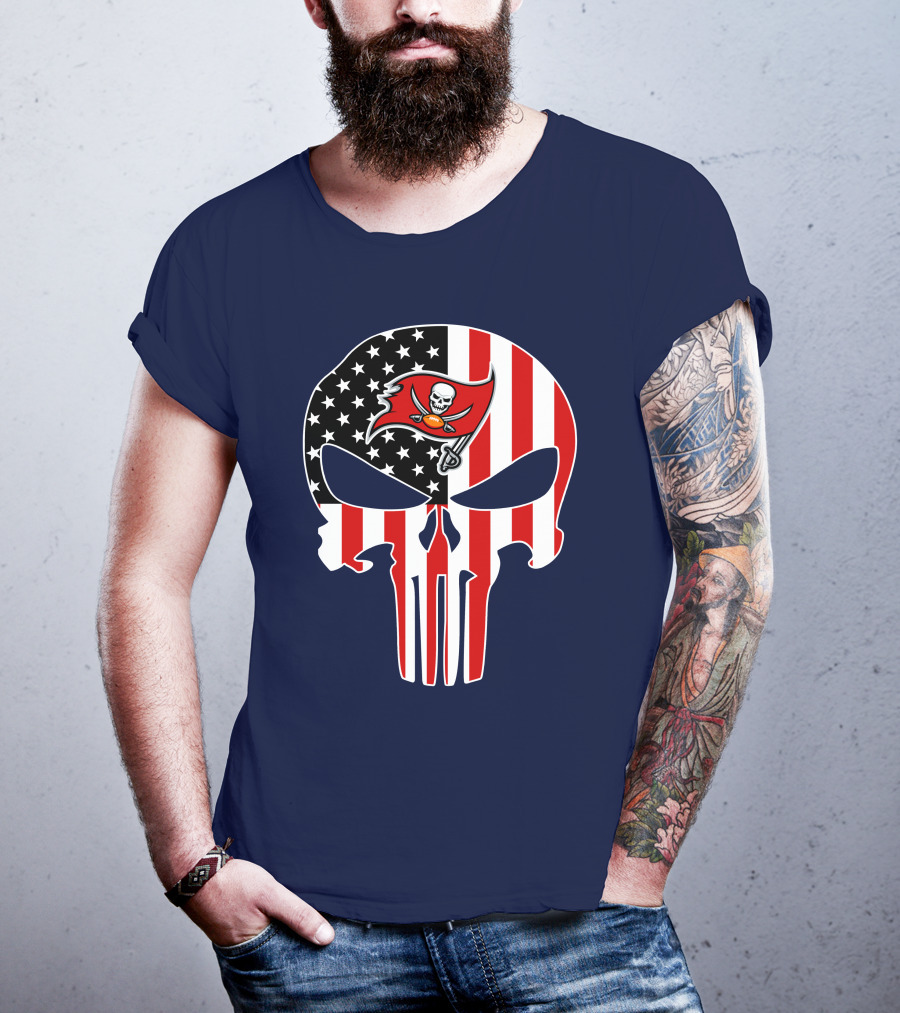 Tampa Bay Buccaneers American Flag Punisher Skull T-Shirt