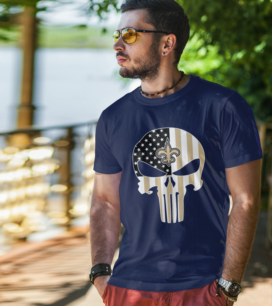 New Orleans Saints The Punisher American Flag Skull Fleur-De-Lis T-Shirt