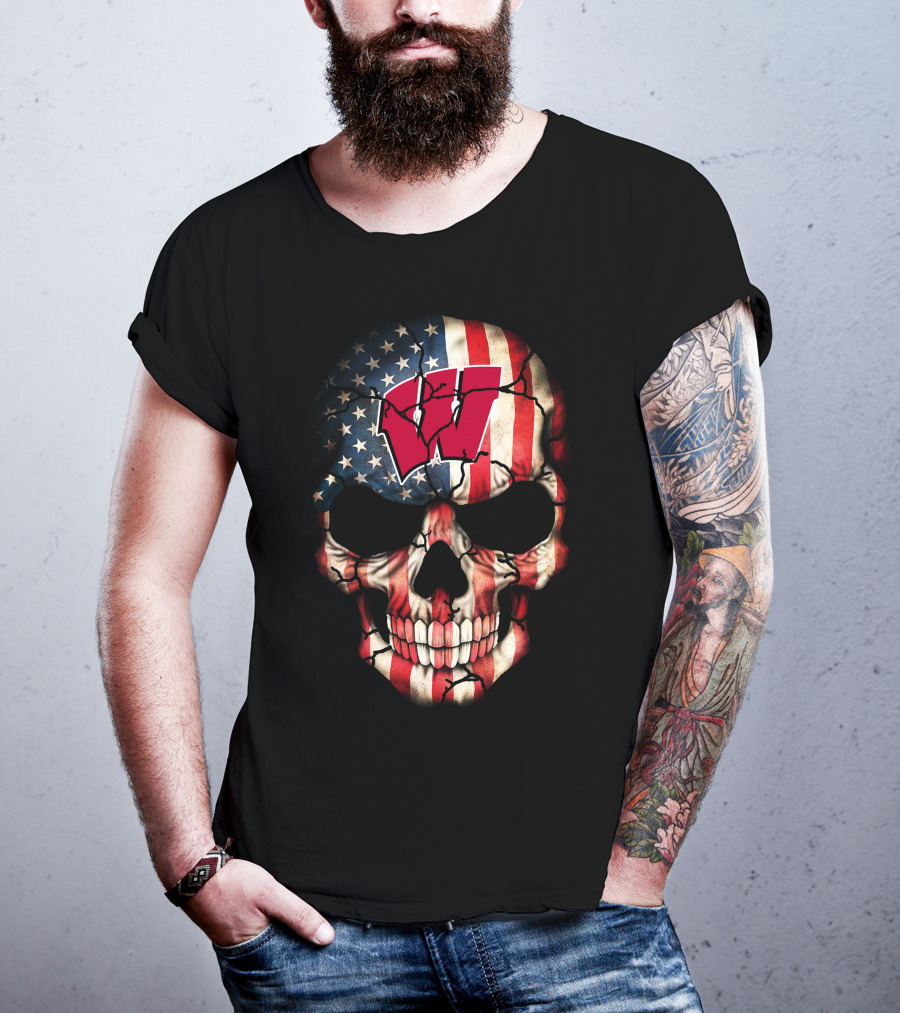 Wisconsin Badgers American Flag Skull W T-Shirt