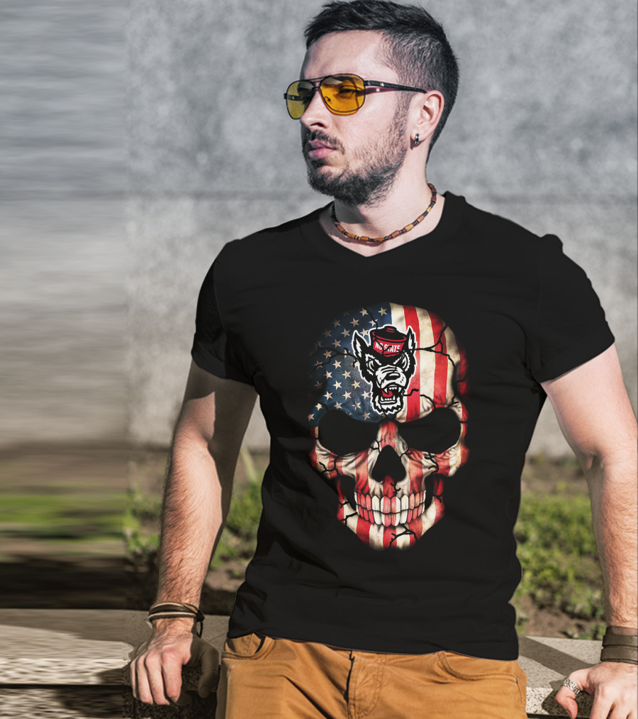 Nc State Wolfpack American Flag Skull T-Shirt