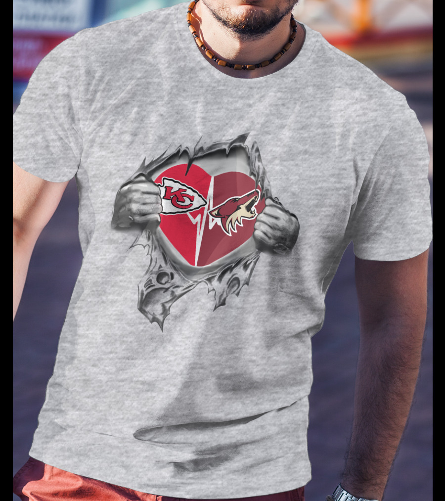 Chiefs Arizona Coyotes Heartbeat Loyalty Chiefs Arizona Coyotes T-Shirt