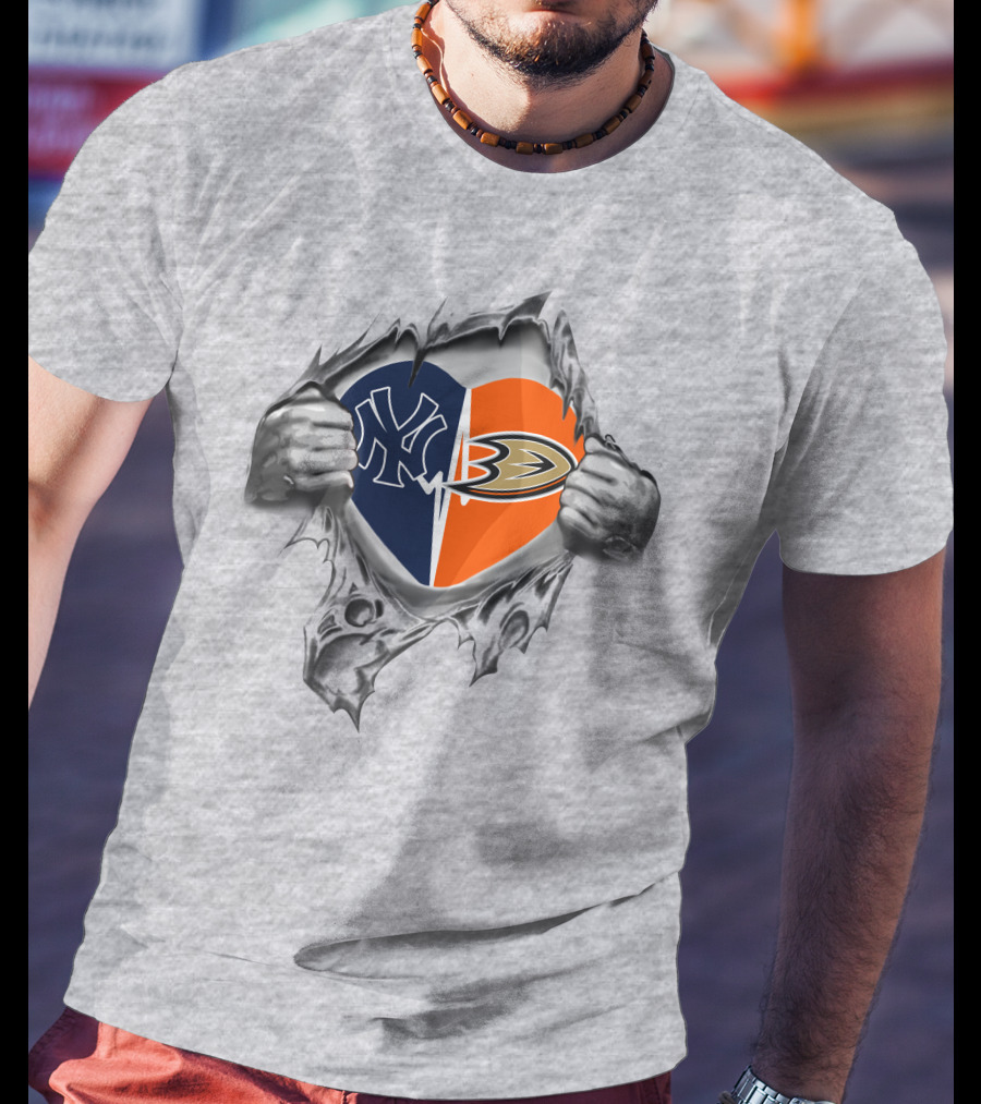 Yankees Anaheim Ducks Heart Rip T-Shirt