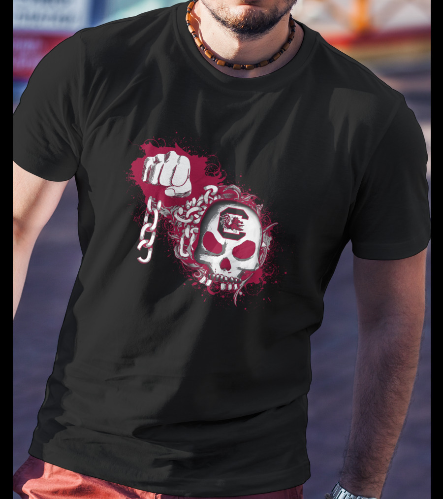 South Carolina Gamecocks Skull And Chains T-Shirt