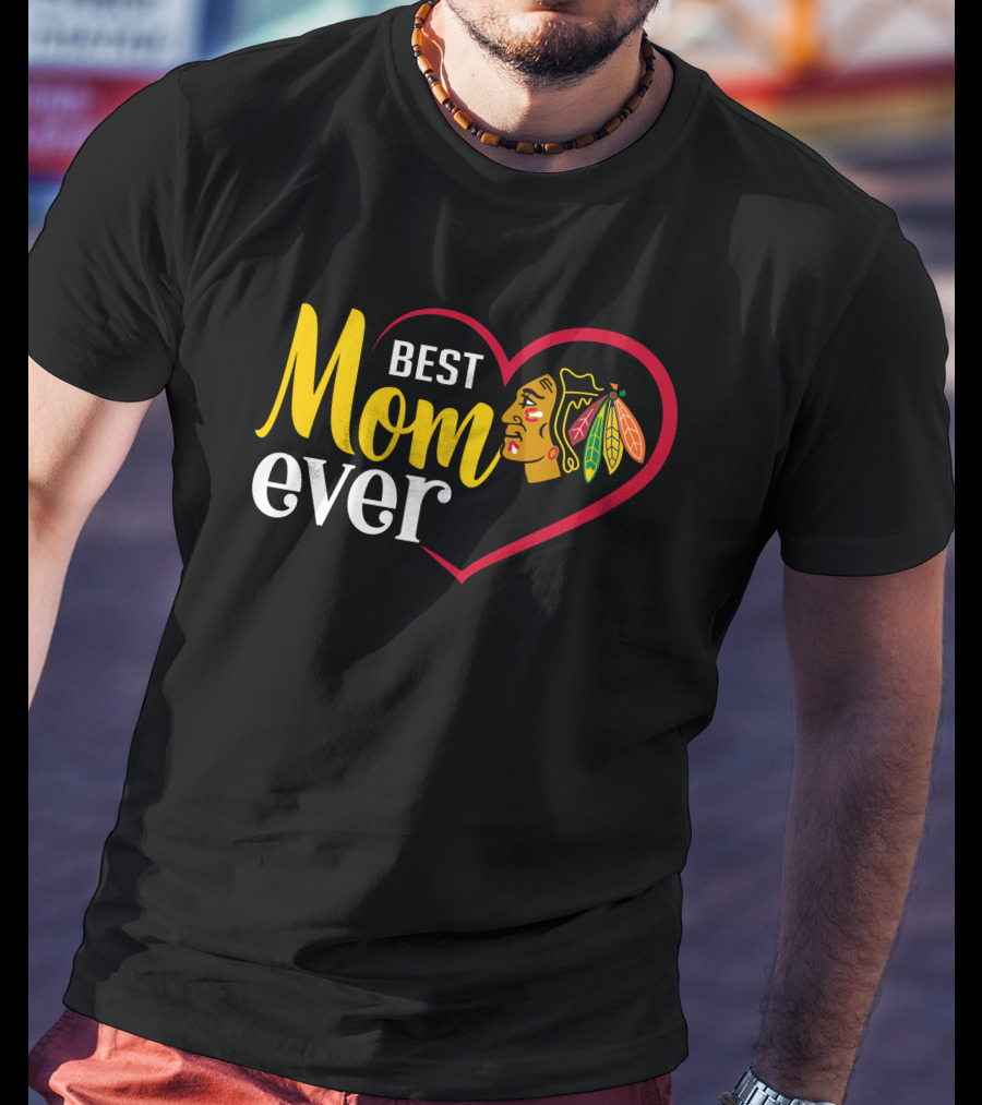 Chicago Blackhawks Best Mom Ever Heart T-Shirt