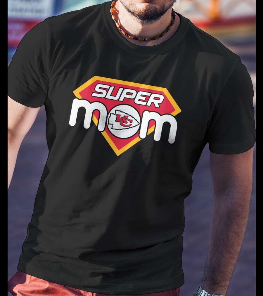 Super Mom Kansas City Chiefs T-Shirt