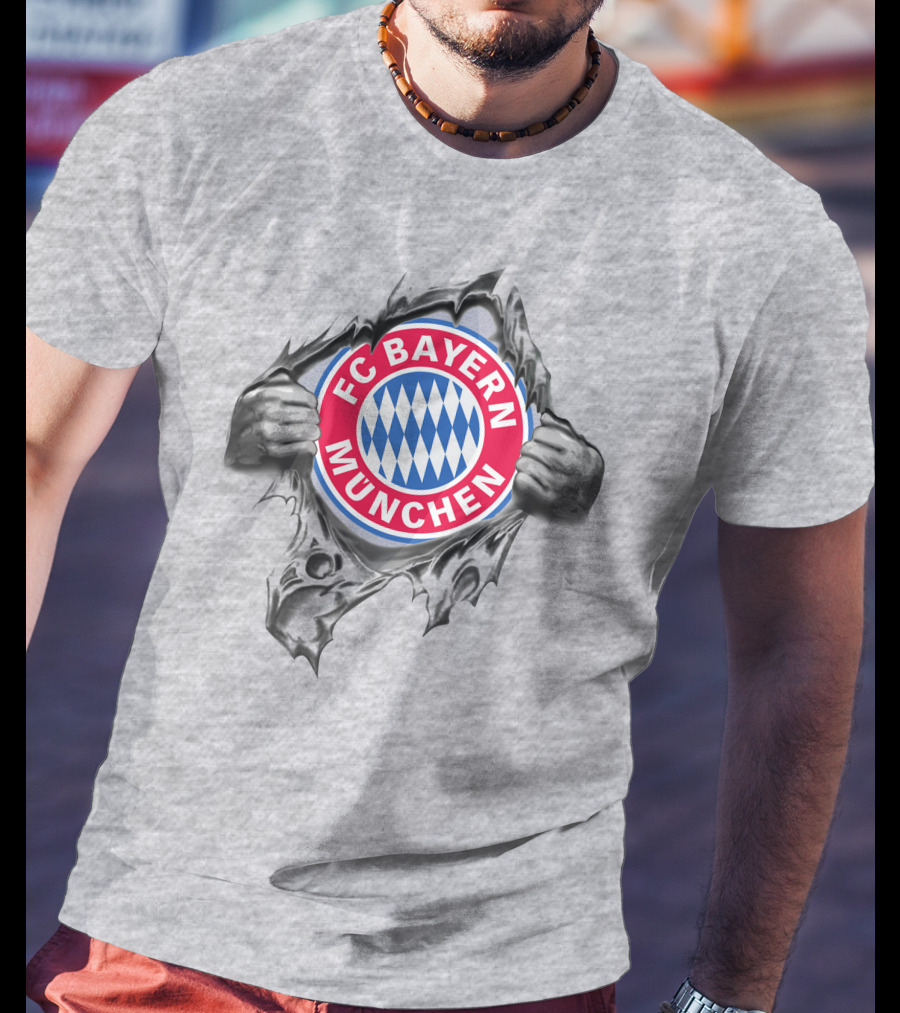 Fc Bayern München Super Fan Crest T-Shirt