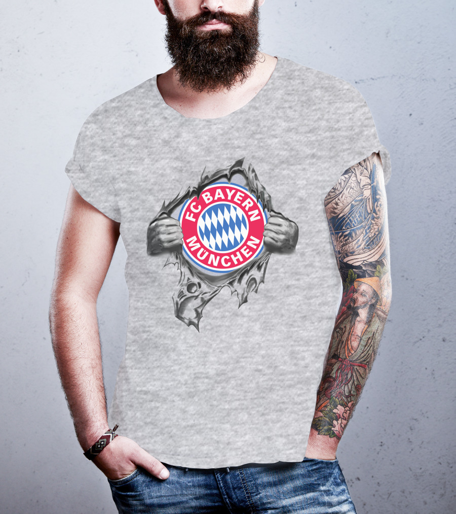 Fc Bayern München Super Fan Crest T-Shirt
