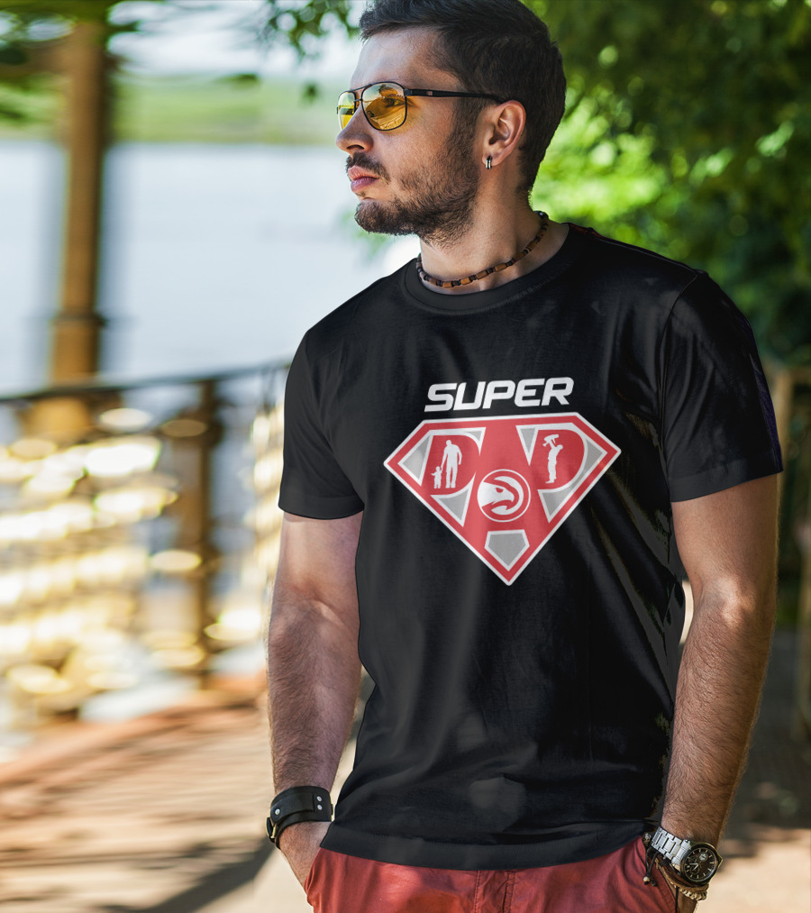 Super Dad Atlanta Hawks Basketball Shield T-Shirt