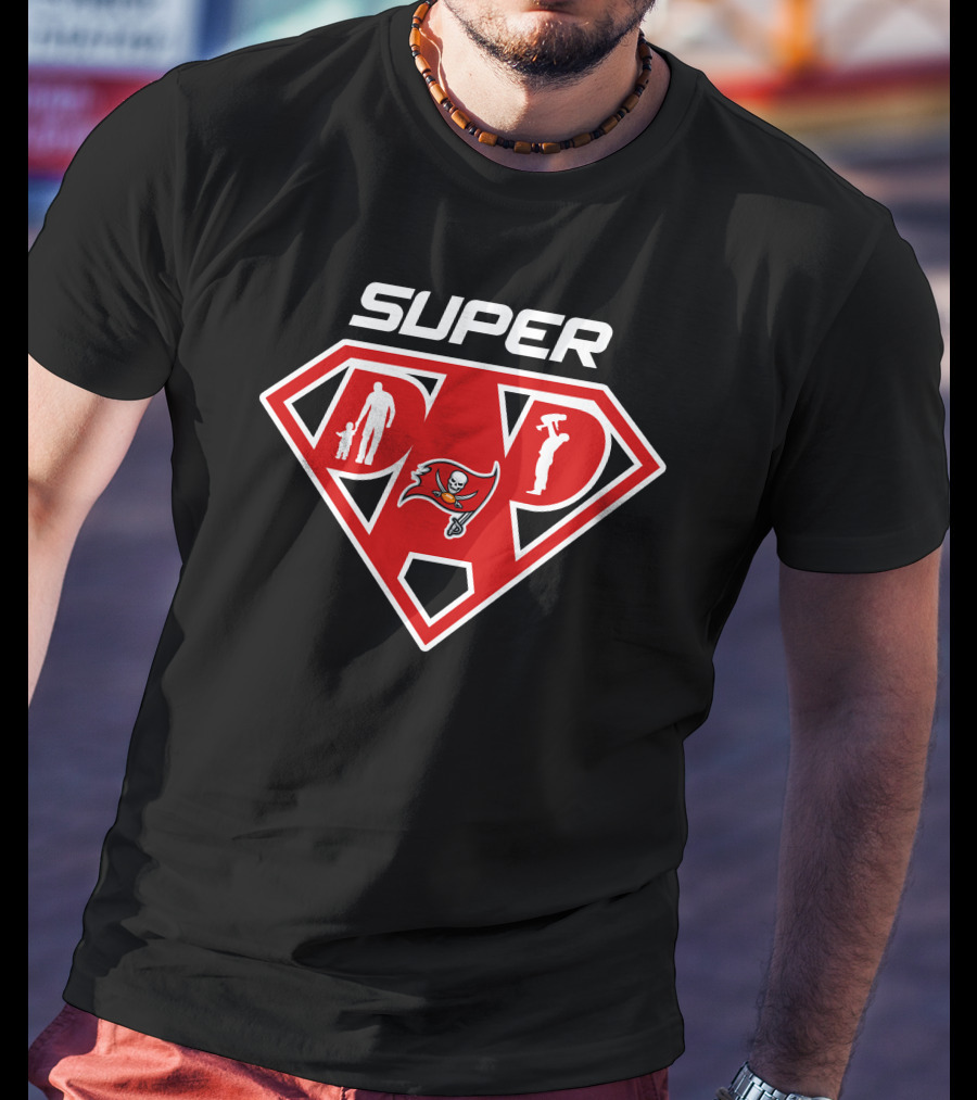 Tampa Bay Buccaneers Super Dad Emblem With Family And Tool Silhouettes T-Shirt