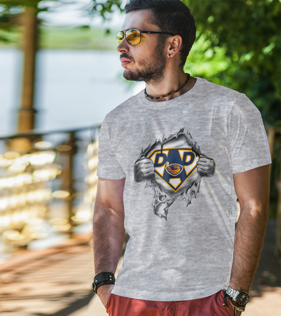 Atlanta Thrashers Super Dad D Logo Hero Shield T-Shirt