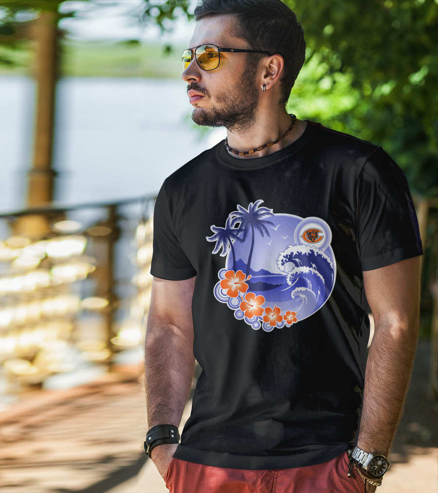 Chicago Bears Happy Holidays Palm Trees And Ocean Wave T-Shirt
