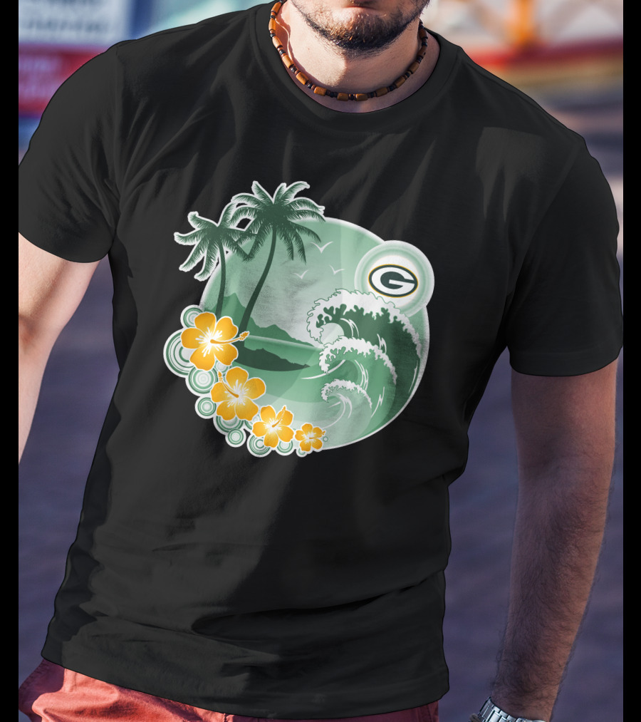 Green Bay Packers Tropical Wave Holiday Scene T-Shirt