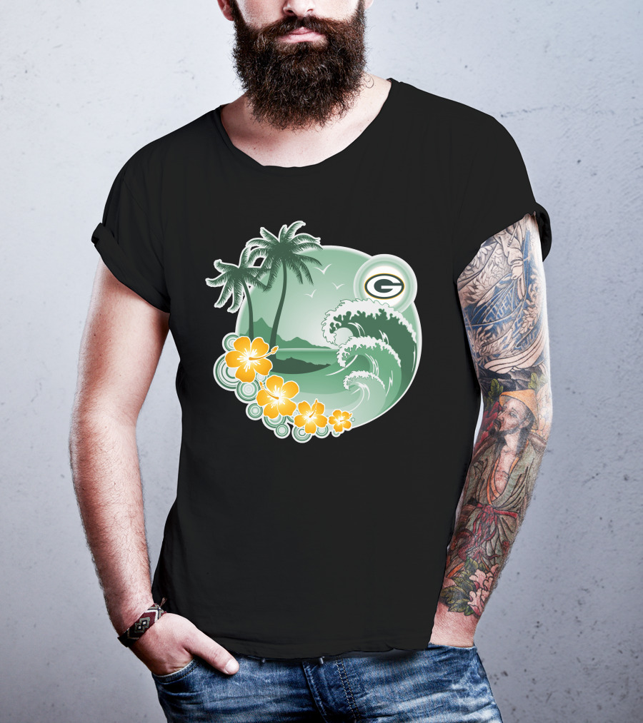 Green Bay Packers Tropical Wave Holiday Scene T-Shirt