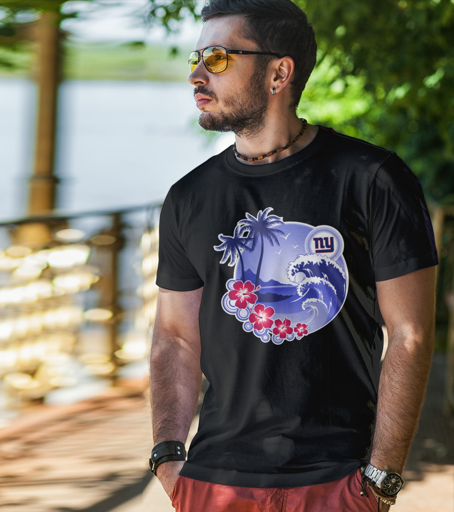 New York Giants Tropical Island Wave And Palm Trees T-Shirt
