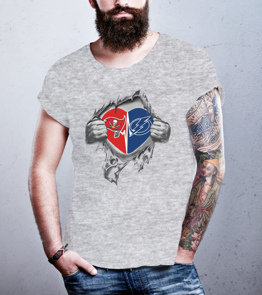 Buccaneers Tampa Bay Lightning Heart Split T-Shirt