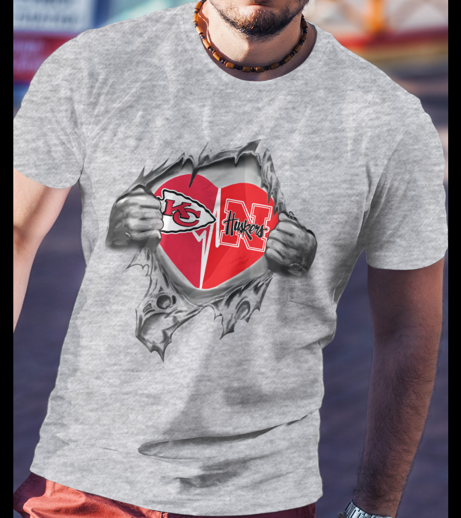 Kansas City Chiefs Nebraska Cornhuskers Heart Logo Tearing T-Shirt