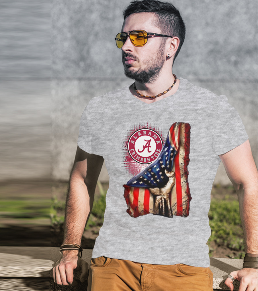 Alabama Crimson Tide American Flag Fist Outline T-Shirt