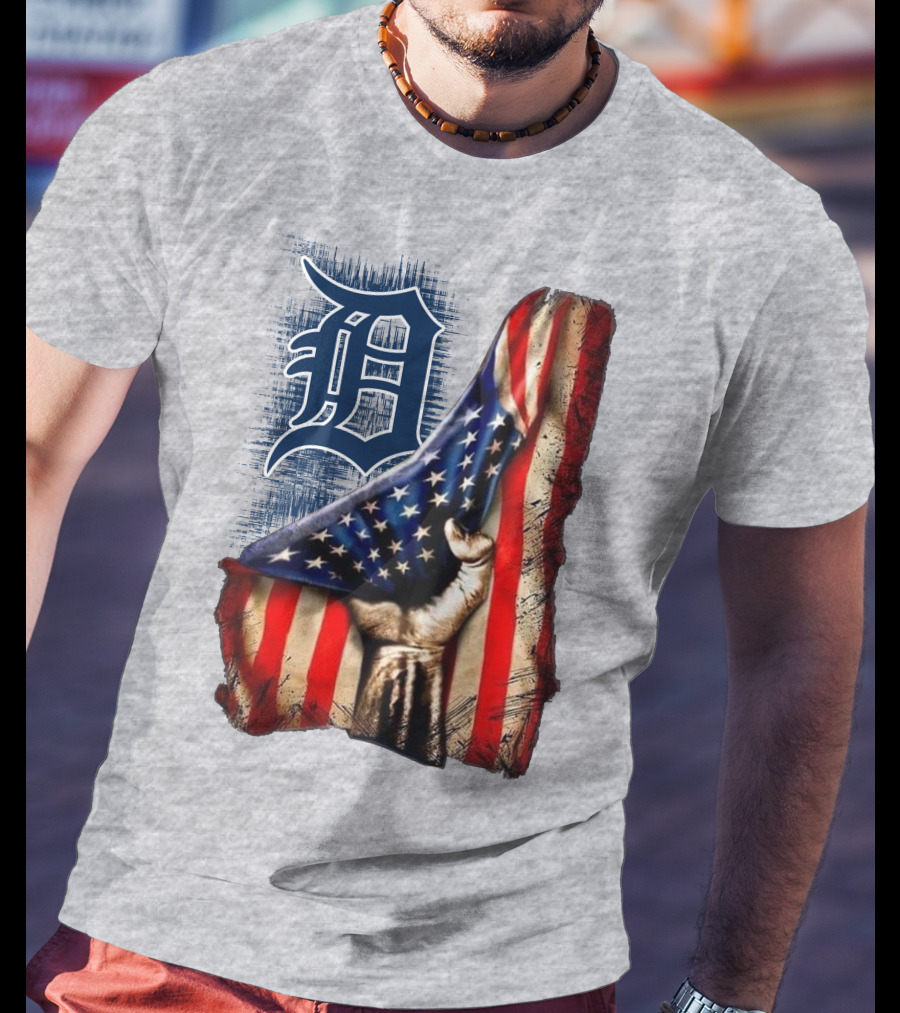 Detroit Tigers American Flag Patriotic Design 230 T-Shirt