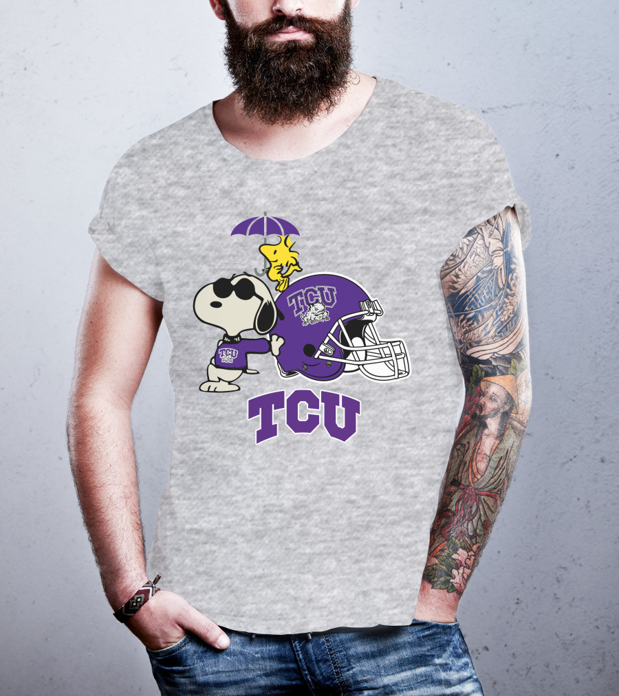 TCU Horned Frogs Snoopy Woodstock Helmet Football T-Shirt