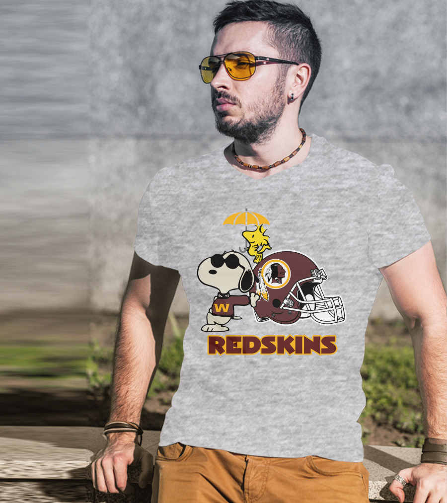 Snoopy Woodstock Redskins Helmet Washington Football Team T-Shirt