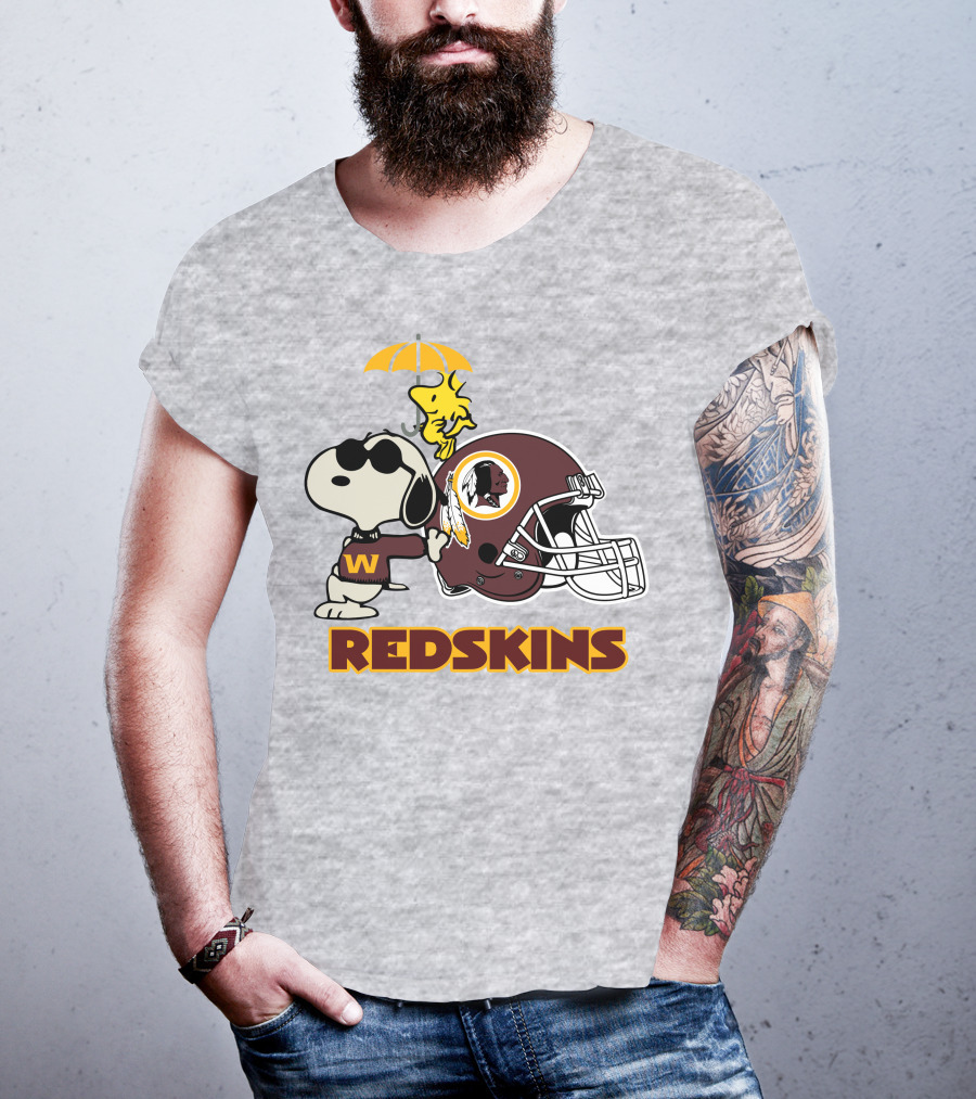 Snoopy Woodstock Redskins Helmet Washington Football Team T-Shirt