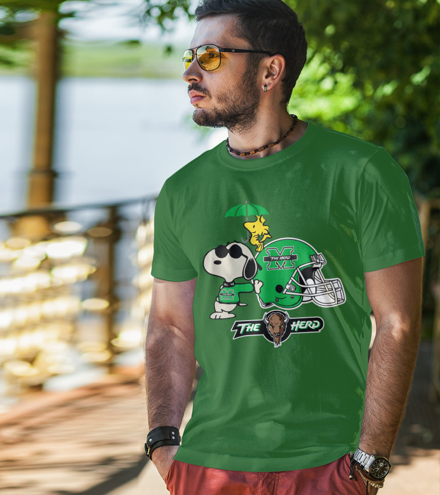 Marshall Thundering Herd Snoopy The Herd Football Helmet Woodstock Umbrella T-Shirt