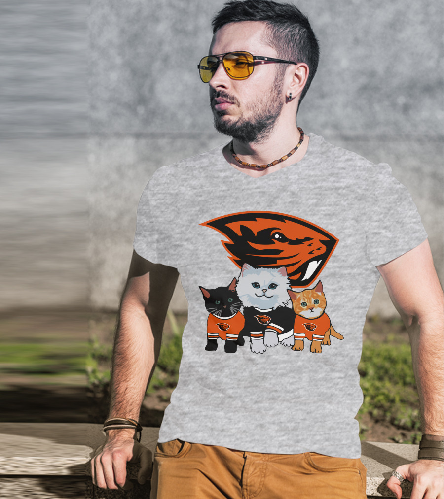 Oregon State Beavers Cats In Team Jerseys T-Shirt