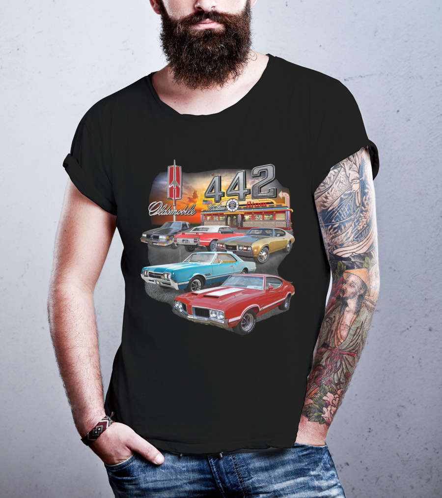 Oldsmobile 442 Classic Cars At The Diner T-Shirt