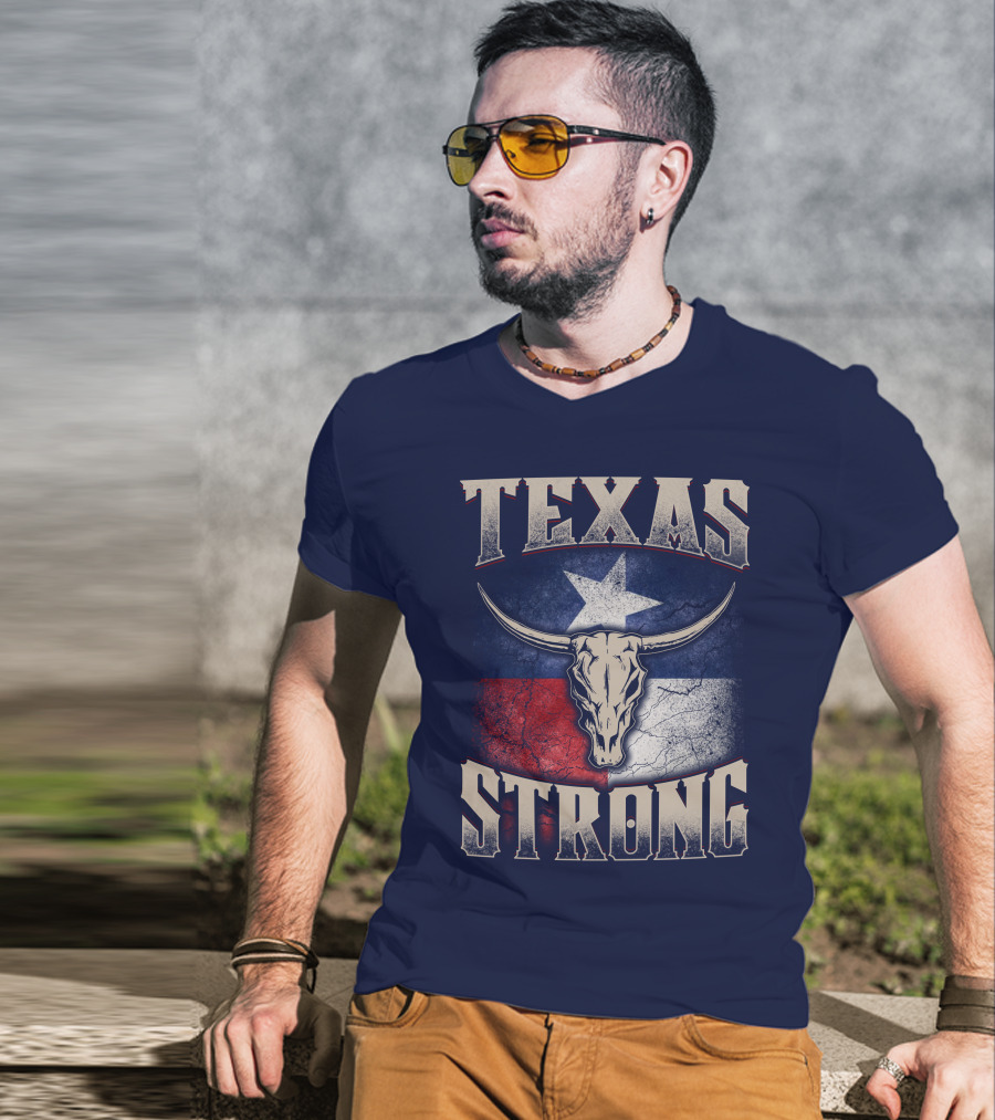 Texas Strong Longhorn Skull With Texas Flag T-Shirt
