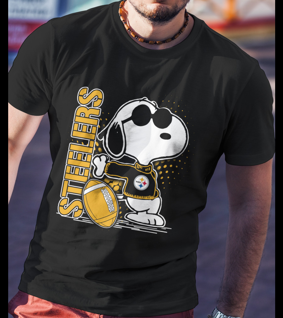 Steelers Snoopy Football Team T-Shirt