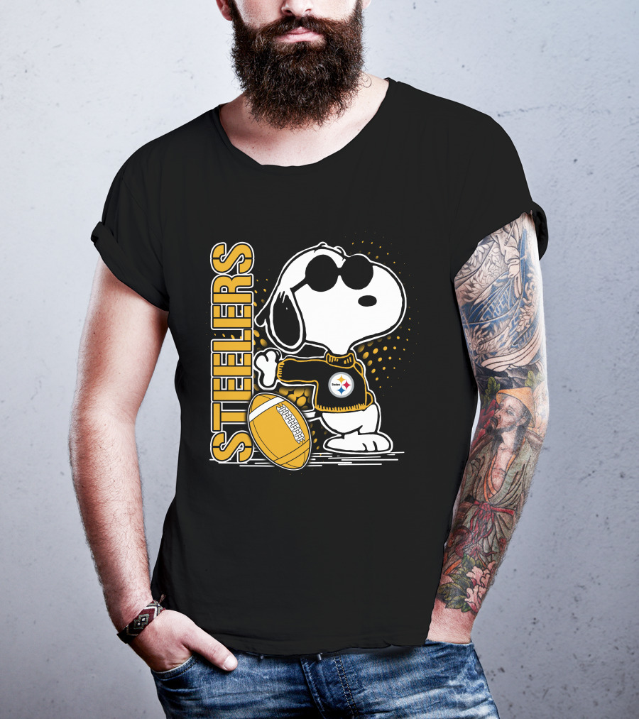 Steelers Snoopy Football Team T-Shirt