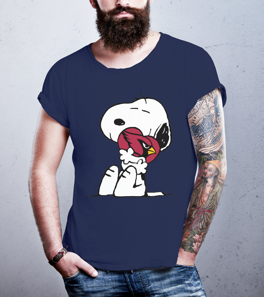 Snoopy Holding Arizona Cardinals Football Team T-Shirt