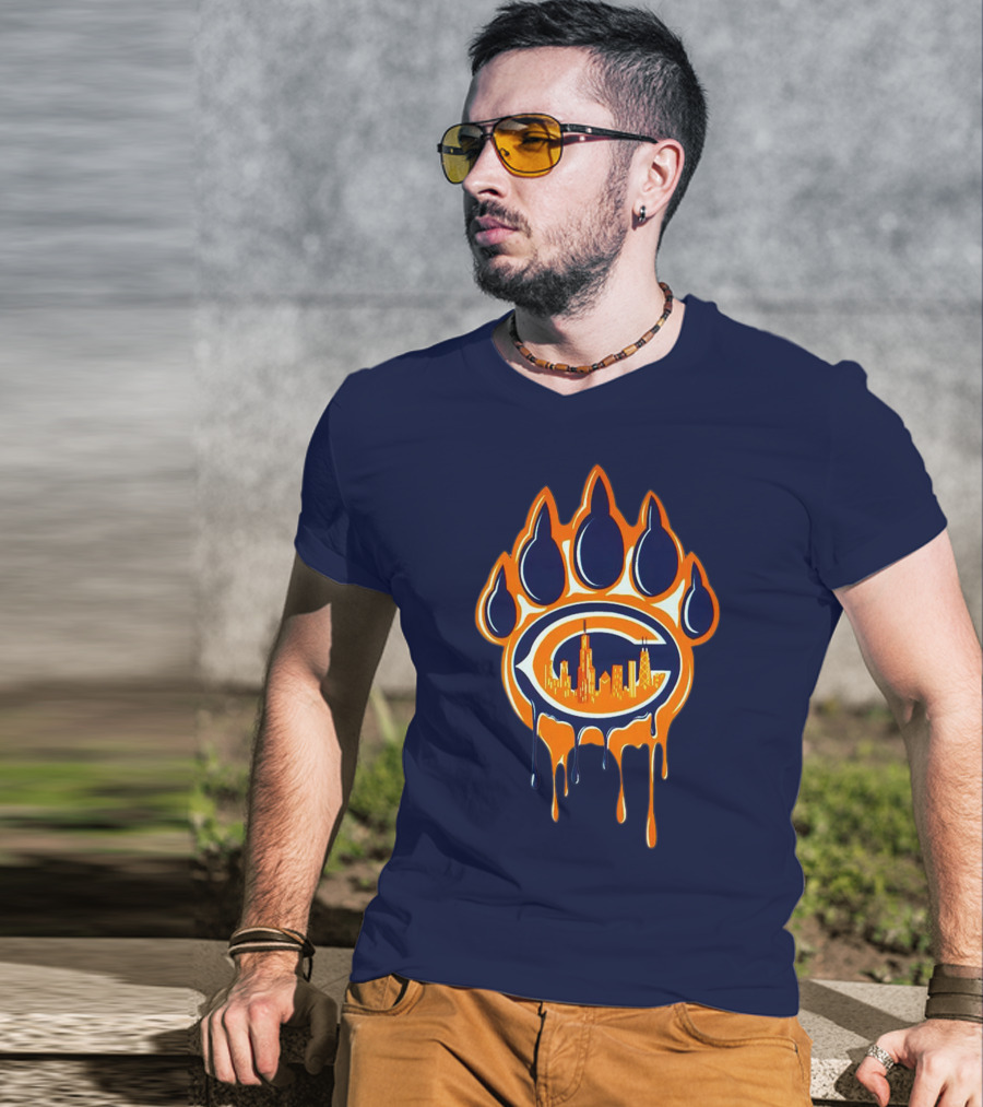 Chicago Bears Dripping Skyline Paw T-Shirt