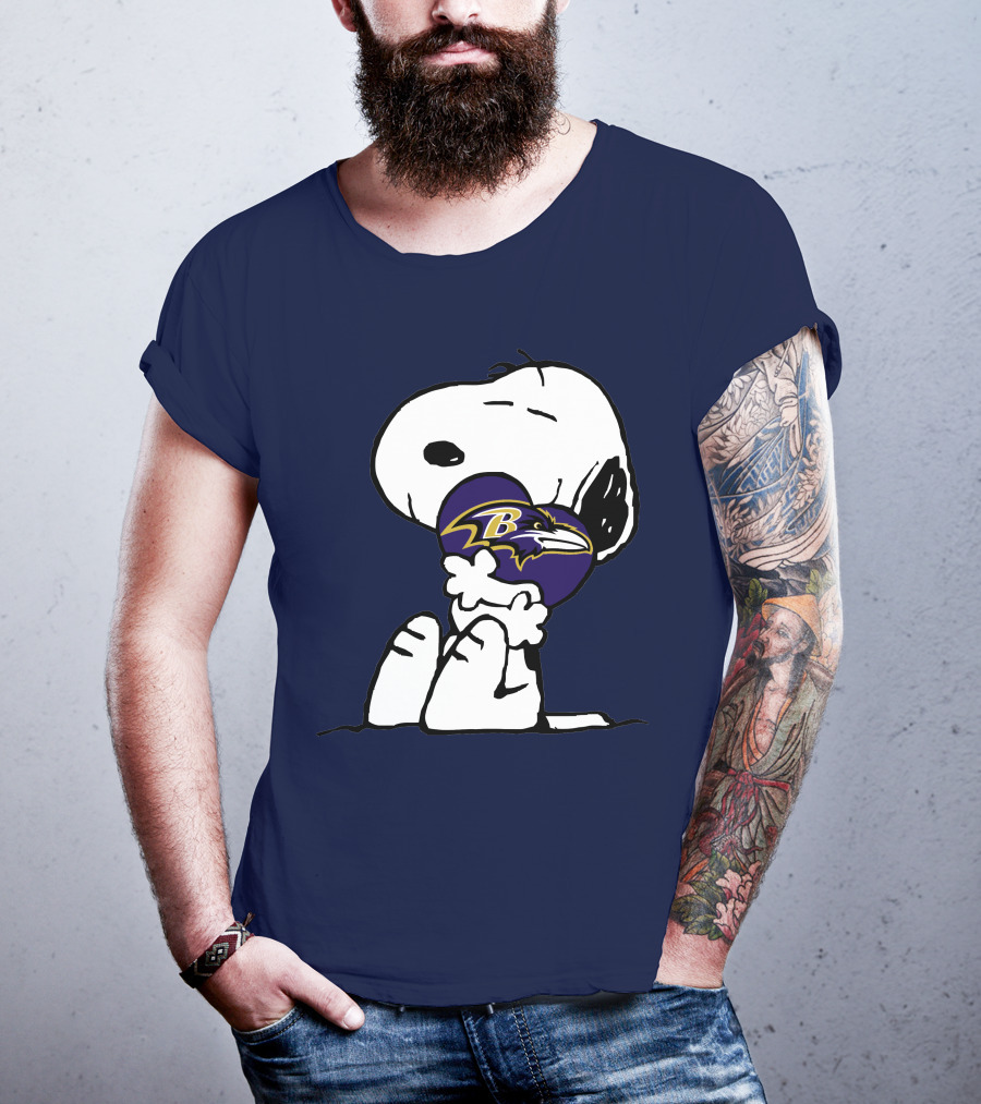 Baltimore Ravens Snoopy Hugging T-Shirt