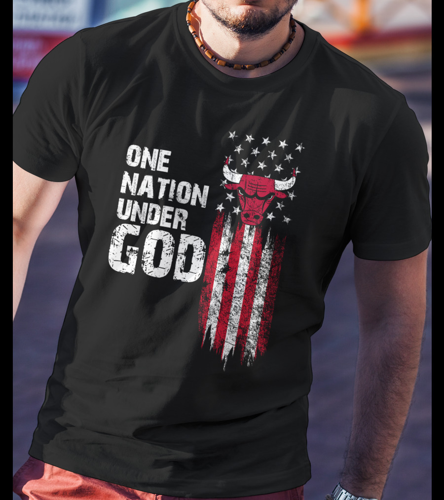 One Nation Under God Chicago Bulls Stars And Stripes Flag T-Shirt