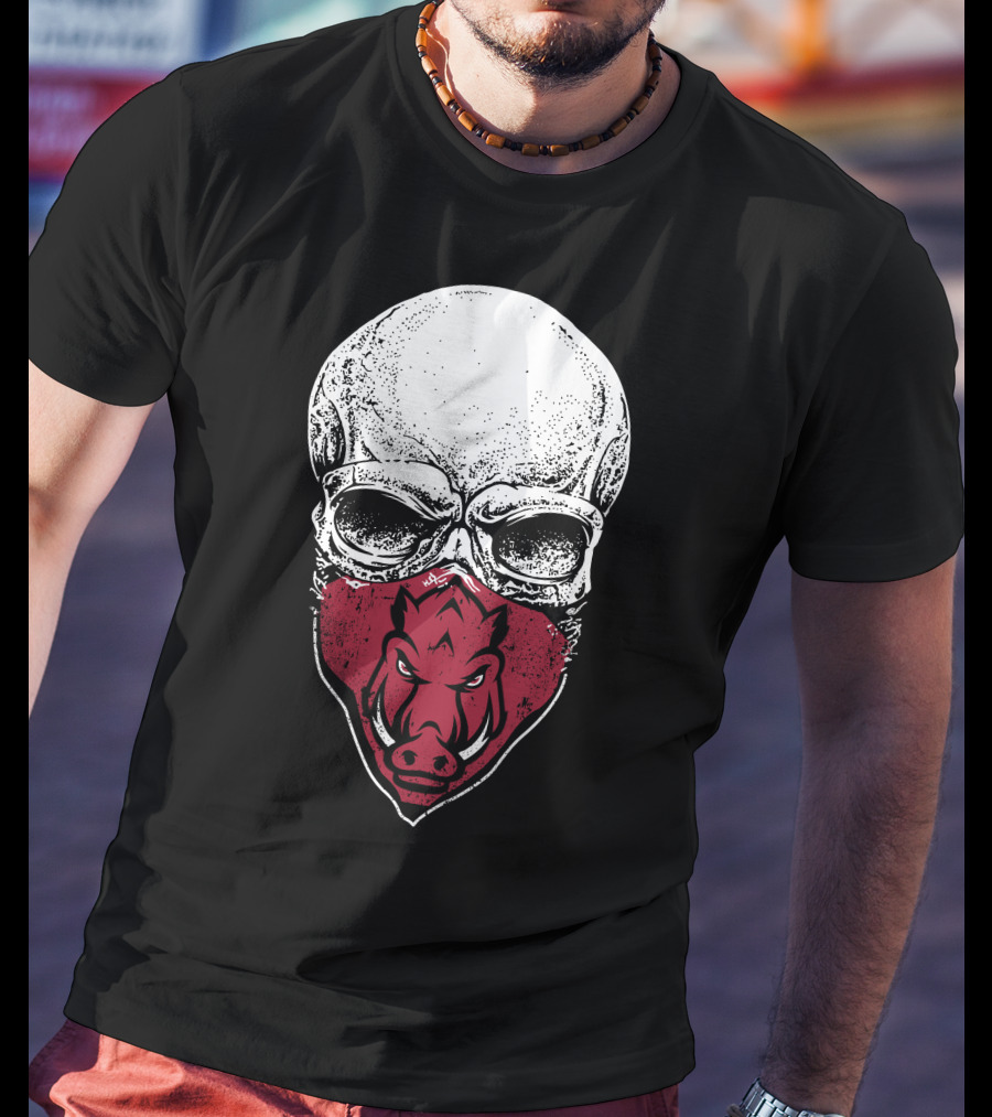 Arkansas Razorbacks Skull Logo Mask T-Shirt