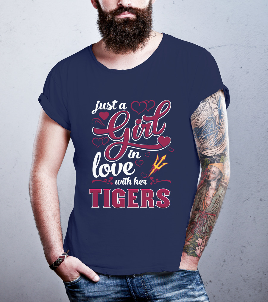 Just A Girl In Love With Her Tigers T-Shirt