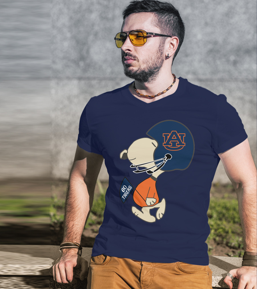 Go Tigers Auburn University Football Snoopy T-Shirt