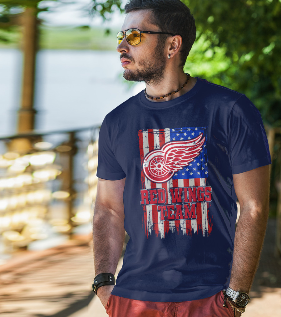 Detroit Red Wings Team American Flag T-Shirt