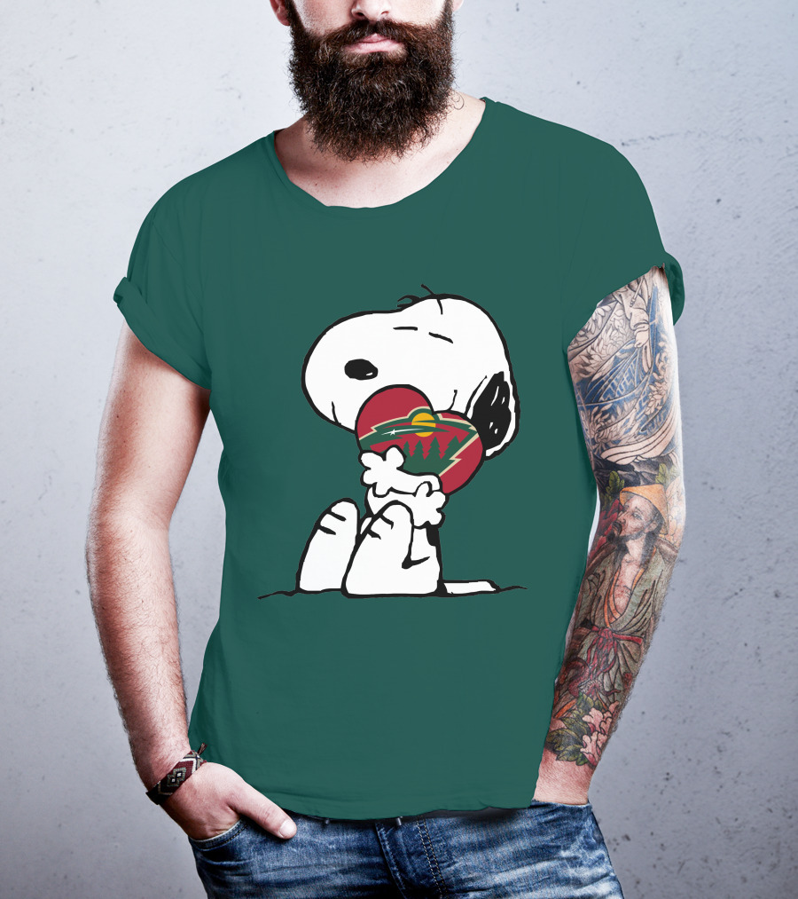 Snoopy Holding Minnesota Wild Heart T-Shirt