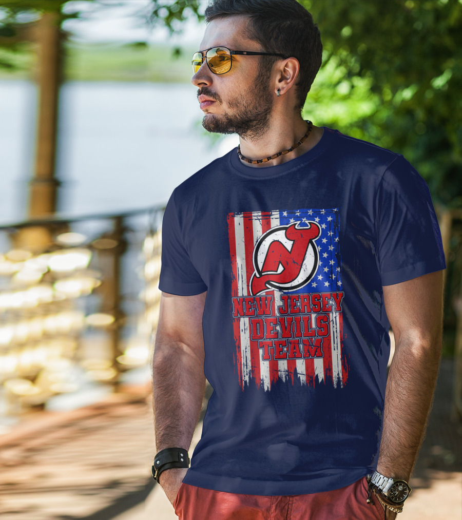 New Jersey Devils Team American Flag T-Shirt