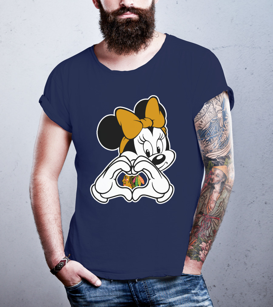 Minnie Mouse Heart Hands Chicago Blackhawks T-Shirt