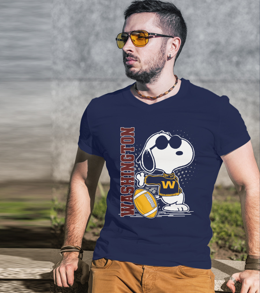 Snoopy Washington Football W Sweater Sunglasses T-Shirt